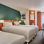 Kyriad Paris Sud Courtaboeuf 3* Les Ulis