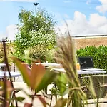 Kyriad Paris Sud Courtaboeuf 3*