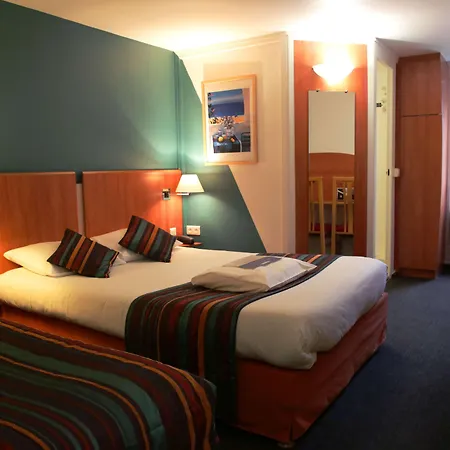 Kyriad Paris Sud Courtaboeuf Hotel Les Ulis