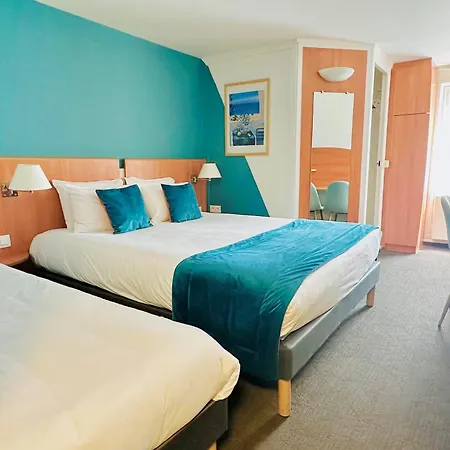 Hotel Kyriad Paris Sud Courtaboeuf 3*