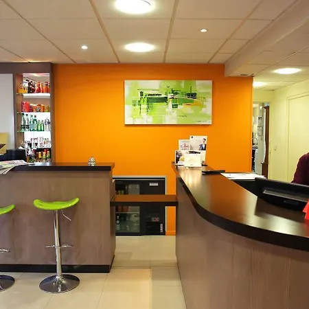 Kyriad Paris Sud Courtaboeuf Hotel