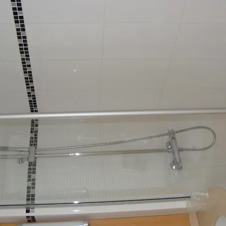 Hotel Kyriad Paris Sud Courtaboeuf 3*