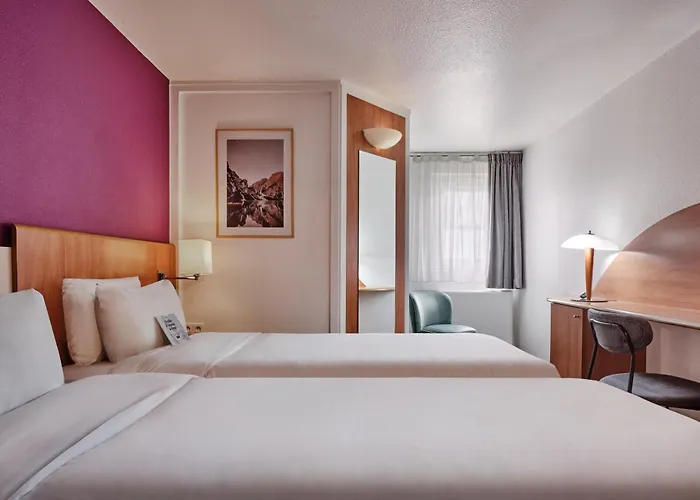 Kyriad Paris Sud Courtaboeuf Hotel Les Ulis