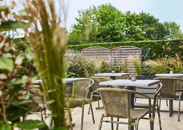 Kyriad Paris Sud Courtaboeuf 3* Лез-Юлис