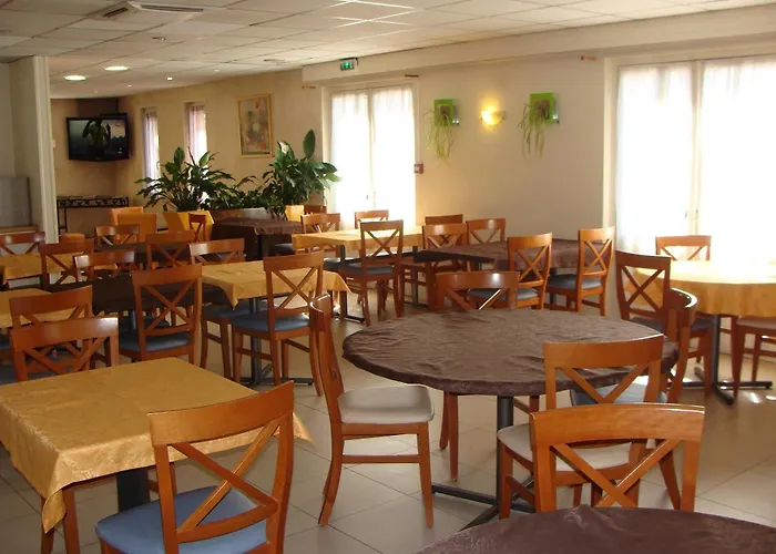 Kyriad Paris Sud Courtaboeuf Hotel Les Ulis
