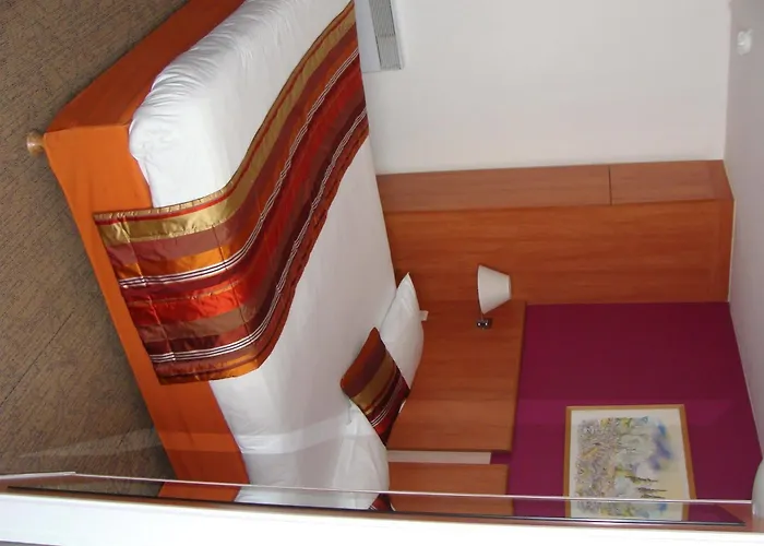 Kyriad Paris Sud Courtaboeuf Отель Лез-Юлис